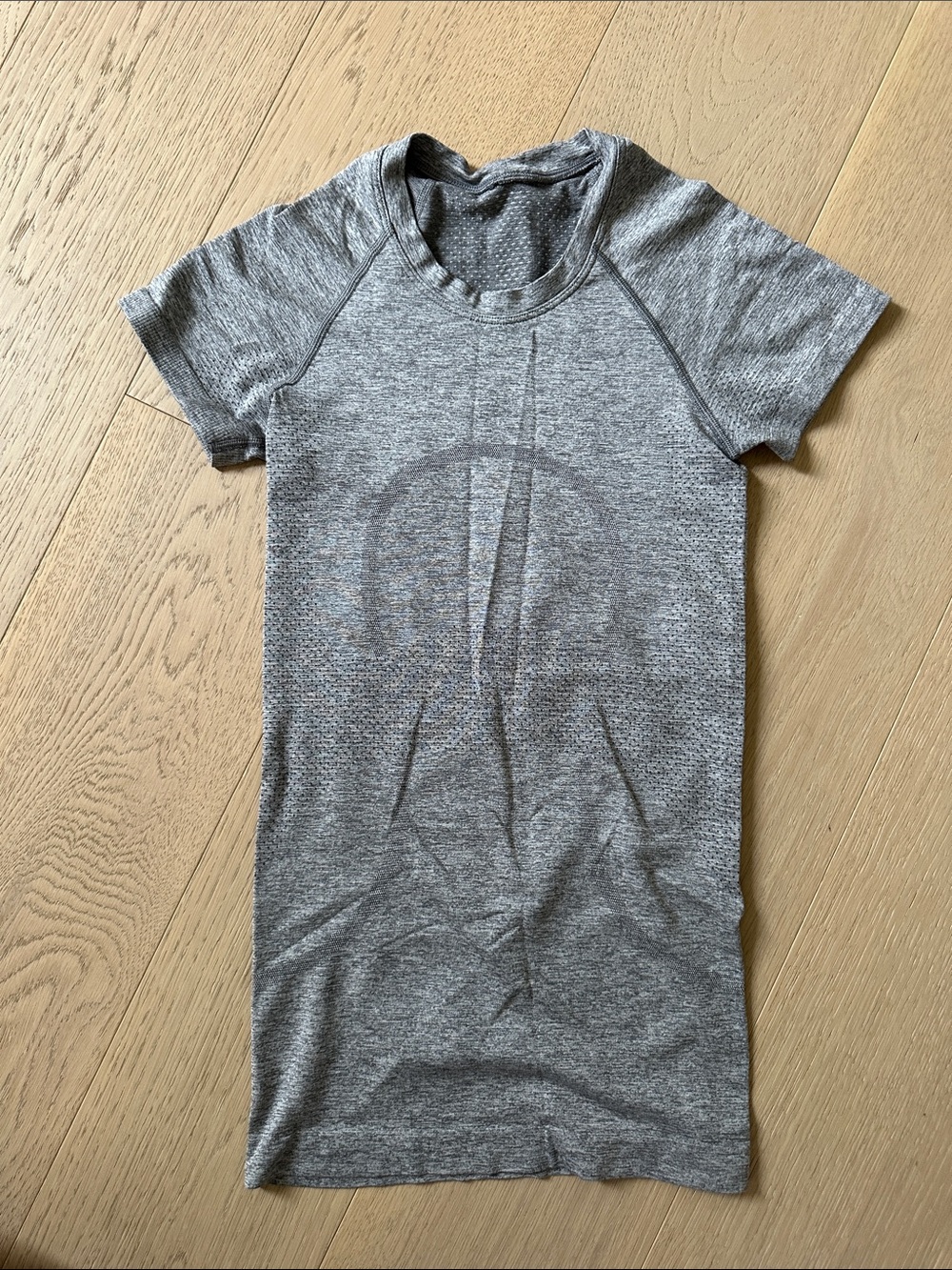 Gray Lululemon Women’s Short-Sleeve Performance Top